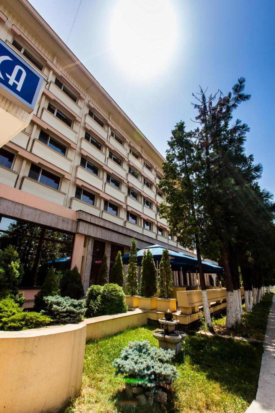 Hotel Rusca Hunedoara Exterior foto